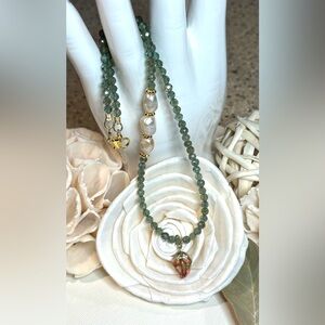 🌺HandCrafted Genuine Apatite and Pearl Necklace 🌺